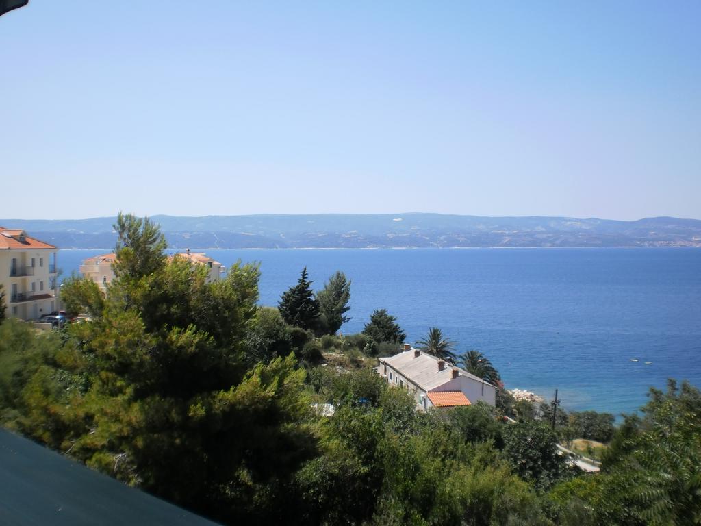 Villa Dvor Apartments Omis Exterior photo